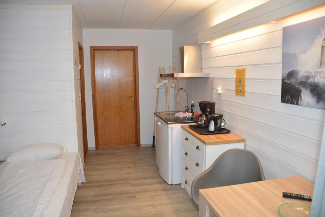 Langenuen Motel&Camping Stord Buitenkant foto