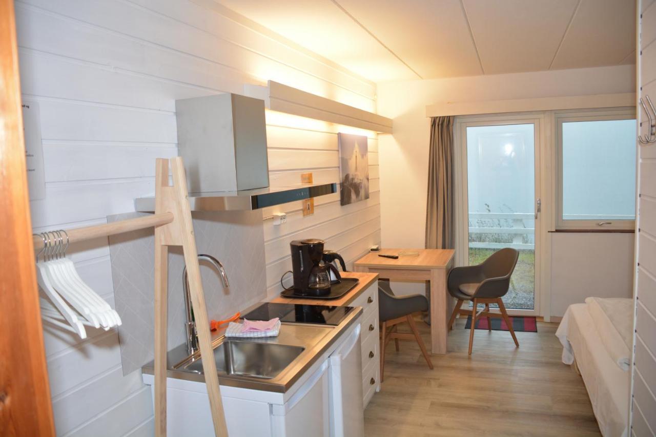 Langenuen Motel&Camping Stord Buitenkant foto