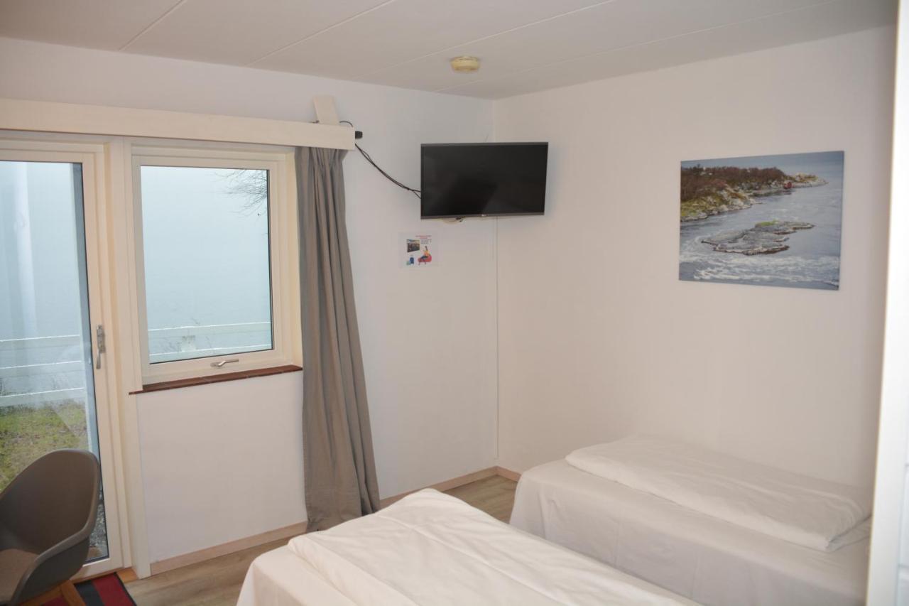 Langenuen Motel&Camping Stord Buitenkant foto