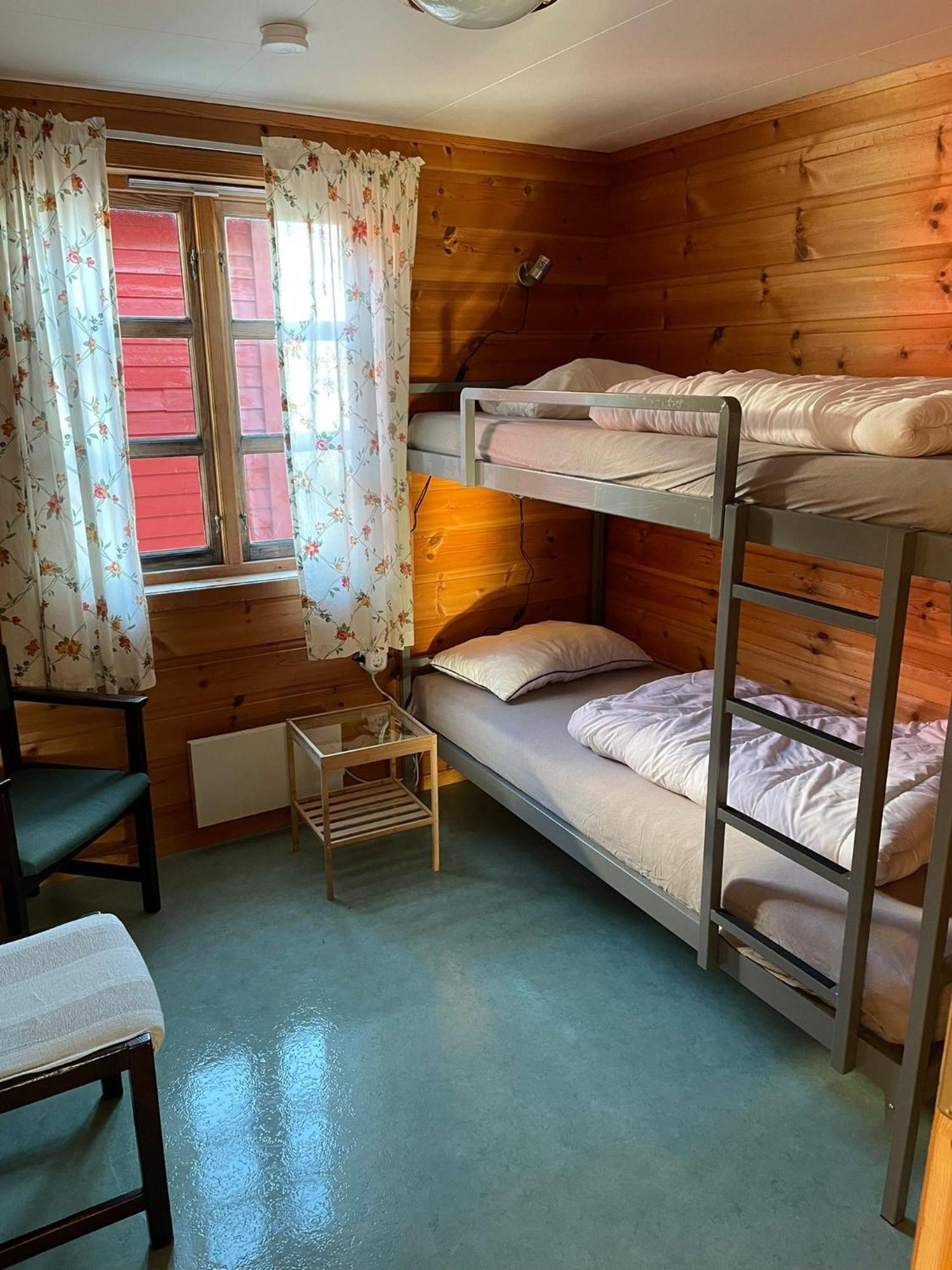 Langenuen Motel&Camping Stord Buitenkant foto