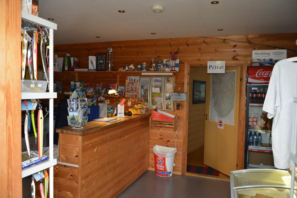 Langenuen Motel&Camping Stord Buitenkant foto