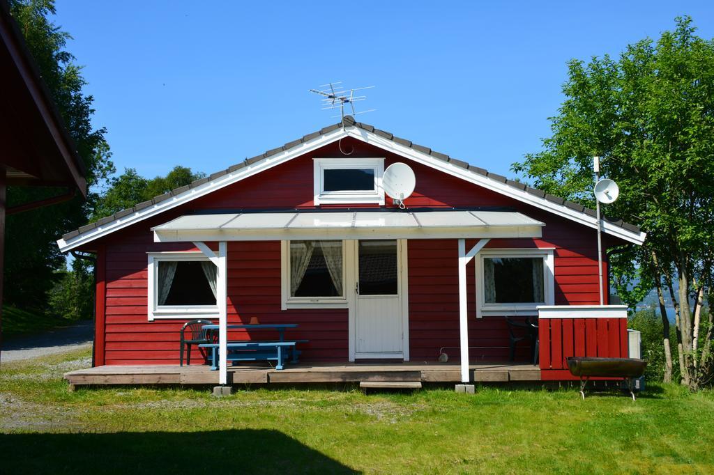 Langenuen Motel&Camping Stord Buitenkant foto